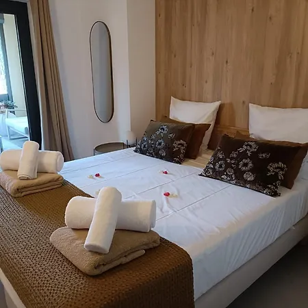 Апартаменты Appt Neuf 2-4 Pers Avec Loggia - Piscine Chauffee - Bord De - Corse Du Sud- Bonifacio