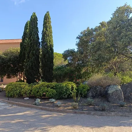 Апартаменты Appt Neuf 2-4 Pers Avec Loggia - Piscine Chauffee - Bord De - Corse Du Sud- Bonifacio Пьяноттоли-Кальдарелло