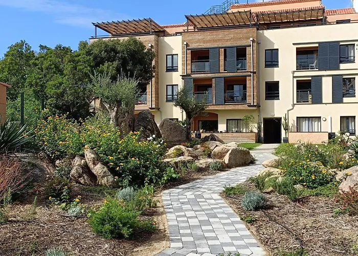 Appt Neuf 2-4 Pers Avec Loggia - Piscine Chauffee - Bord De - Corse Du Sud- Bonifacio *