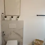 Apartmán Appt Neuf 2-4 Pers Avec Loggia - Piscine Chauffee - Bord De - Corse Du Sud- Bonifacio *