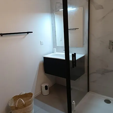 Appt Neuf 2-4 Pers Avec Loggia - Piscine Chauffee - Bord De - Corse Du Sud- Bonifacio