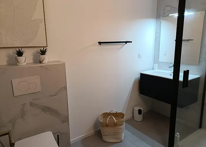 Apartment Appt Neuf 2-4 Pers Avec Loggia - Piscine Chauffee - Bord De - Corse Du Sud- Bonifacio Pianottoli-Caldarello (Corsica)