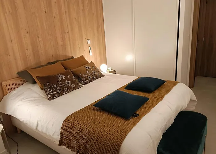 Apartment Appt Neuf 2-4 Pers Avec Loggia - Piscine Chauffee - Bord De - Corse Du Sud- Bonifacio Pianottoli-Caldarello (Corsica)