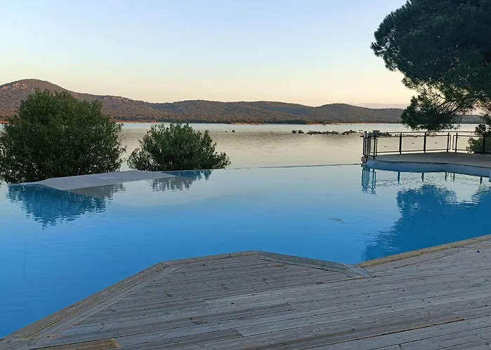 Appt Neuf 2-4 Pers Avec Loggia - Piscine Chauffee - Bord De - Corse Du Sud- Bonifacio Apartment