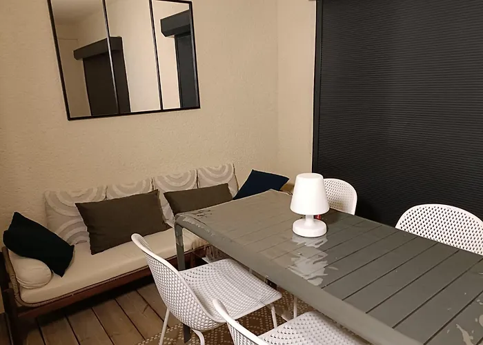 Apartment Appt Neuf 2-4 Pers Avec Loggia - Piscine Chauffee - Bord De - Corse Du Sud- Bonifacio *